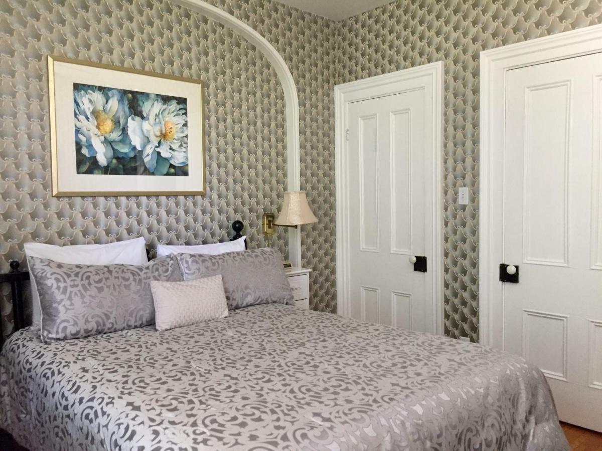 Trinity House Inn Гананокве Экстерьер фото